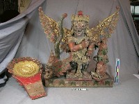藏品(貴族之家八口之壁飾)的圖片